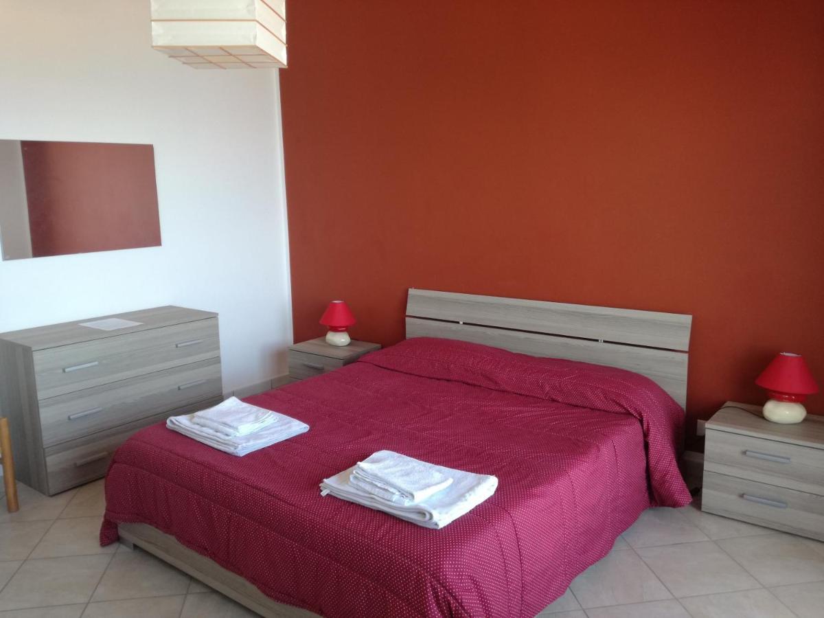 טראביה Casa Vacanze La Petrusella מראה חיצוני תמונה