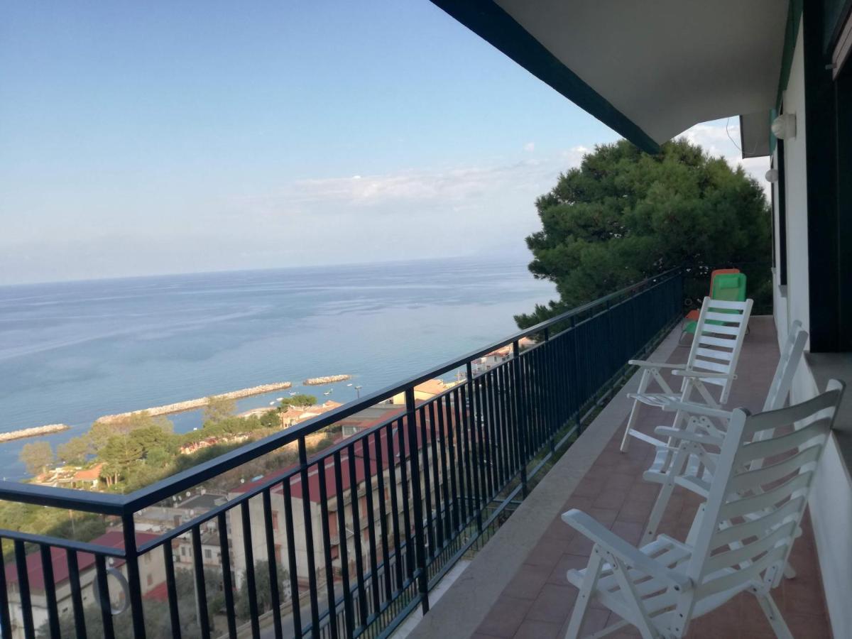 טראביה Casa Vacanze La Petrusella מראה חיצוני תמונה