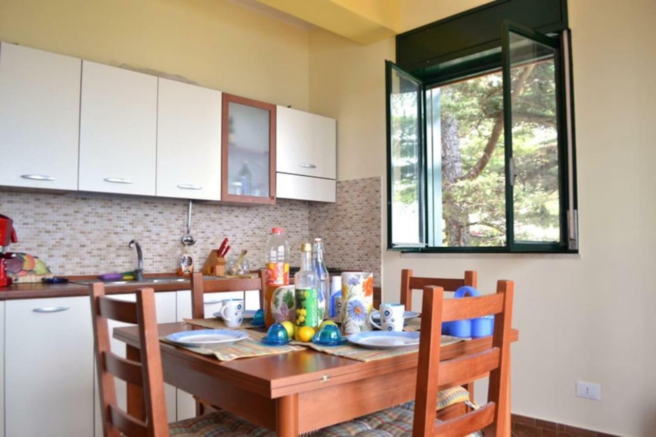 טראביה Casa Vacanze La Petrusella מראה חיצוני תמונה