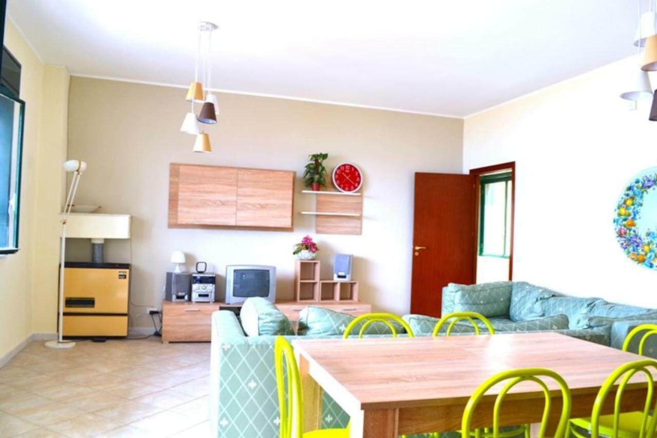 טראביה Casa Vacanze La Petrusella מראה חיצוני תמונה